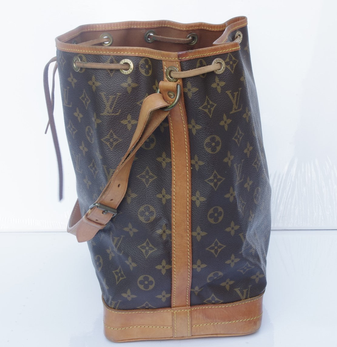 sac a main louis vuitton noe gm seau toile